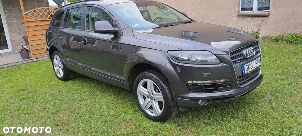 Audi Q7 - 2