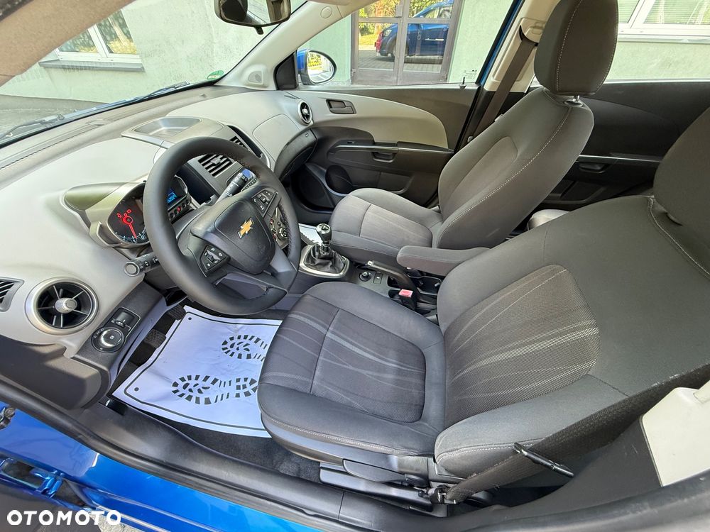 Chevrolet Aveo 1.4 LT S/S - 7