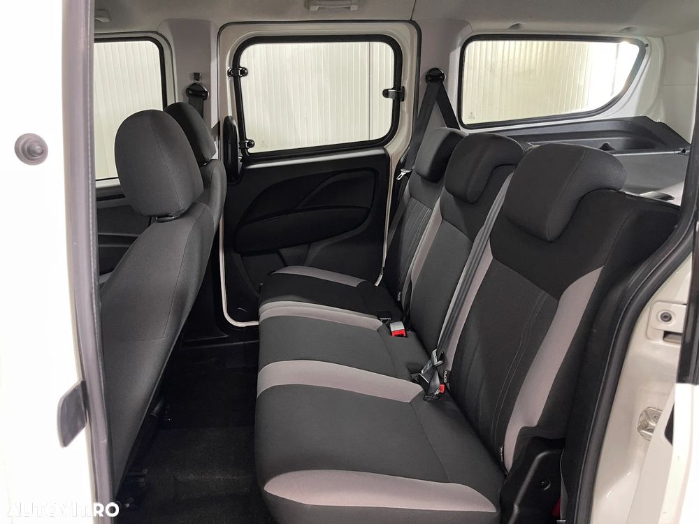 Fiat Doblo Combi 1.6 Mjet 105 CP Maxi Confort - 12