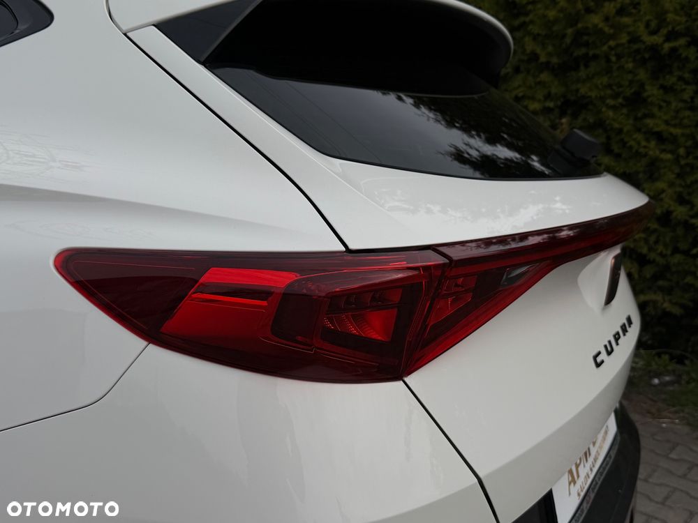 Cupra Formentor 1.4 e-Hybrid DSG Tribe Edition - 16