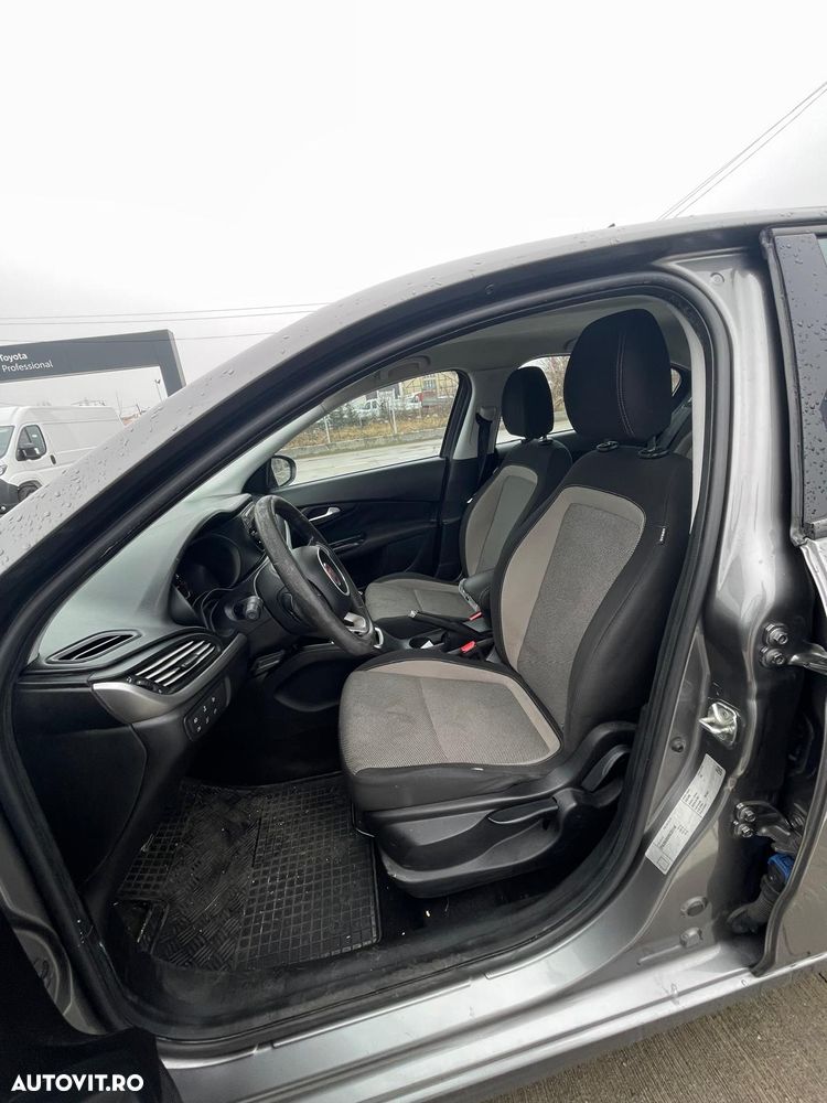 Fiat Tipo 1.4 Easy - 13