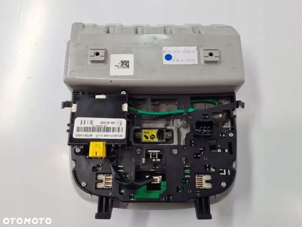 LAMPKA OŚWIETLENIE KABINY SCHOWEK KIA OPTIMA IV 17 - 3