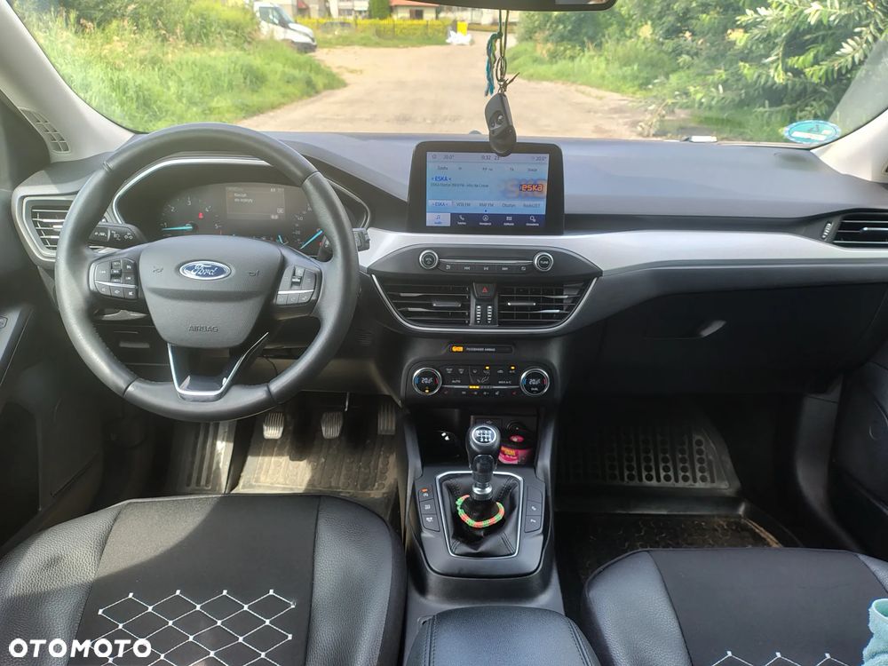 Ford Focus 1.5 EcoBlue Start-Stopp-System COOL&CONNECT - 9