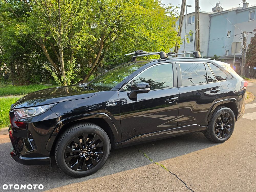Toyota RAV4 2.5 Hybrid Black Edition by JBL 4x4 - 11