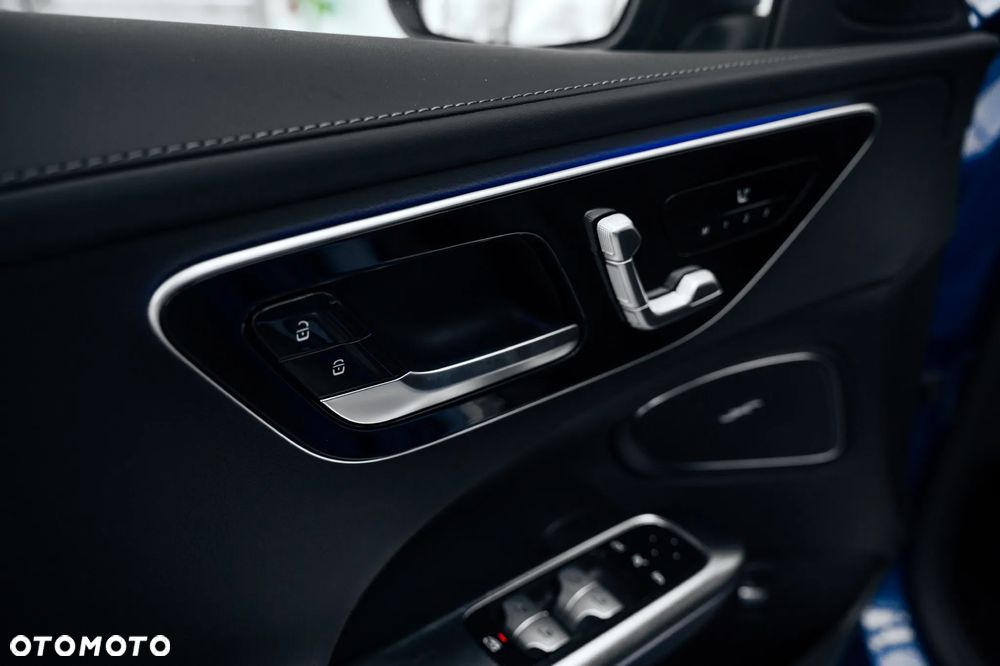 Mercedes-Benz Klasa C 220 d 4Matic 9G-TRONIC AMG Line - 19