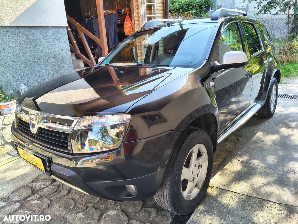 Dacia Duster 1.6 16V 4x4 Prestige - 10