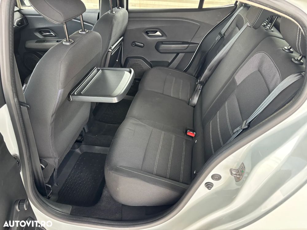 Dacia Logan TCe 90 MT6 Comfort - 31