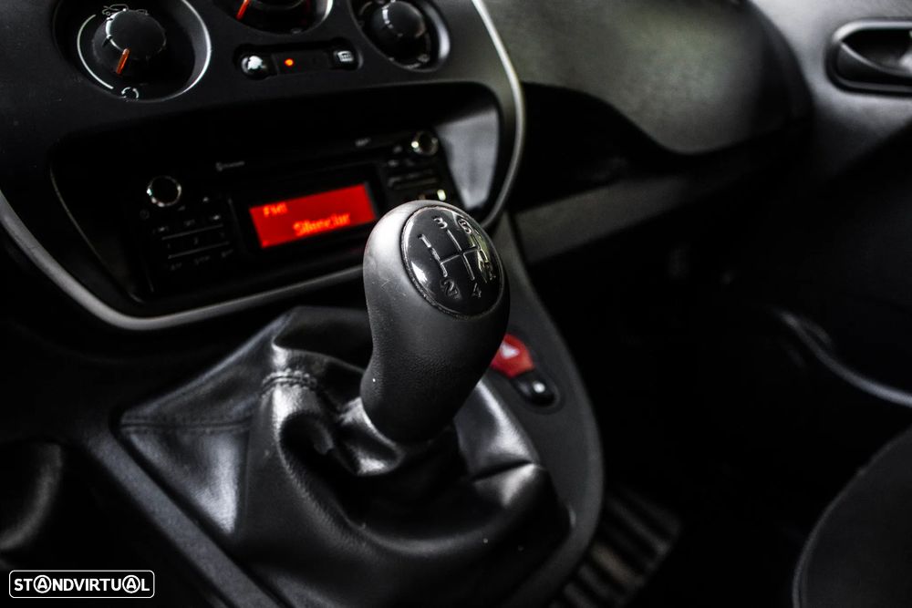 Renault Kangoo Express - 16