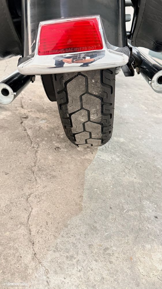 Harley-Davidson Heritage Softail Classic - 10