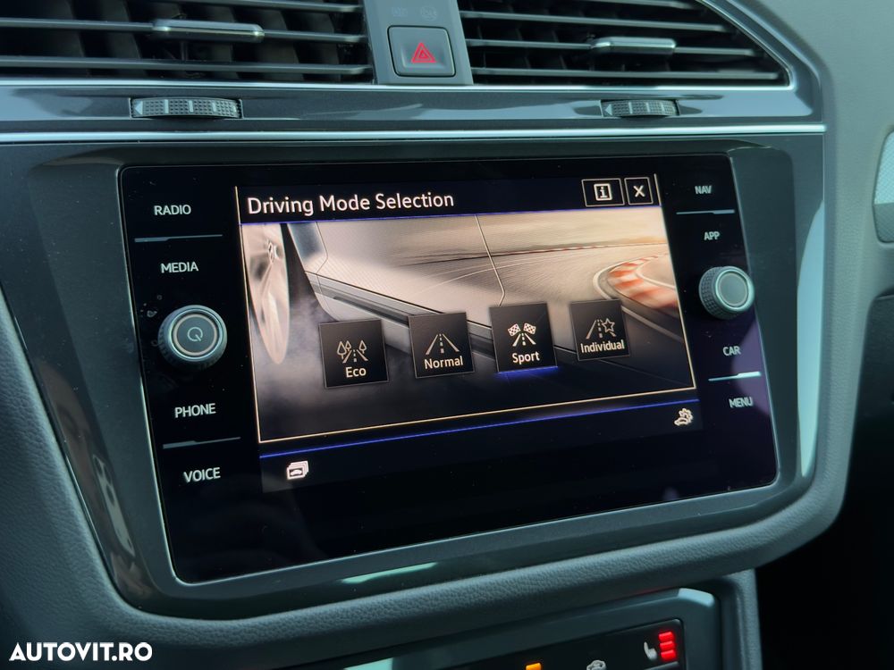 Volkswagen Tiguan 2.0 TDI SCR DSG ACTIVE - 15