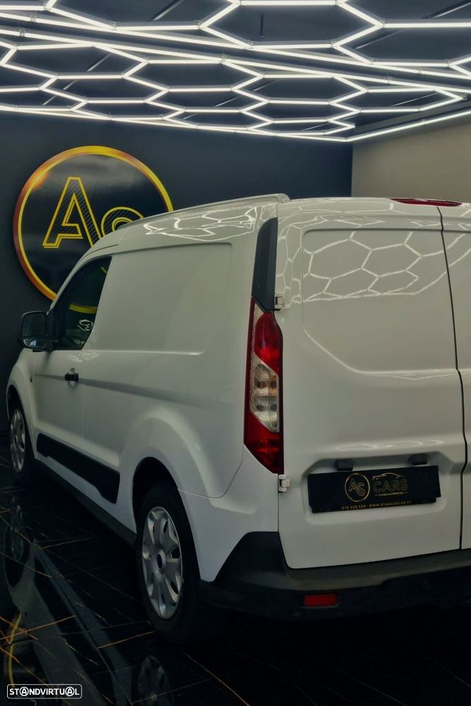 Ford Transit Connect - 27