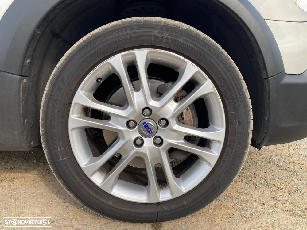 Volvo XC 70 D4 Geartronic Summum - 27