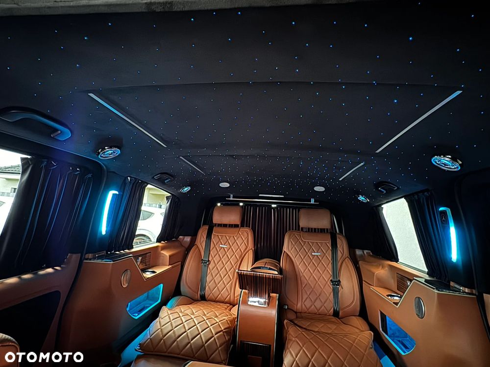 Mercedes-Benz Vito - 24