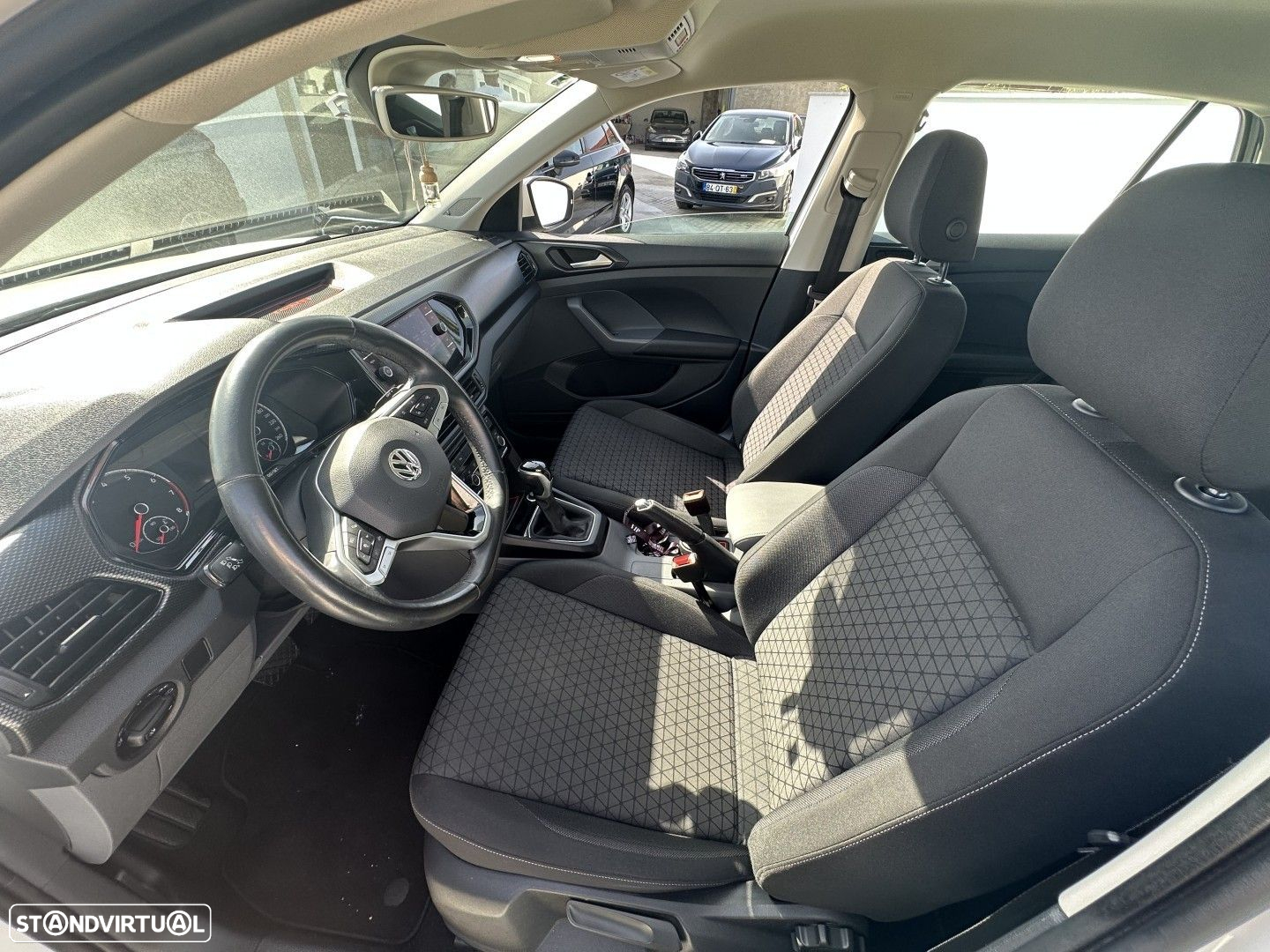 VW T-Cross 1.0 TSI Life DSG - 16