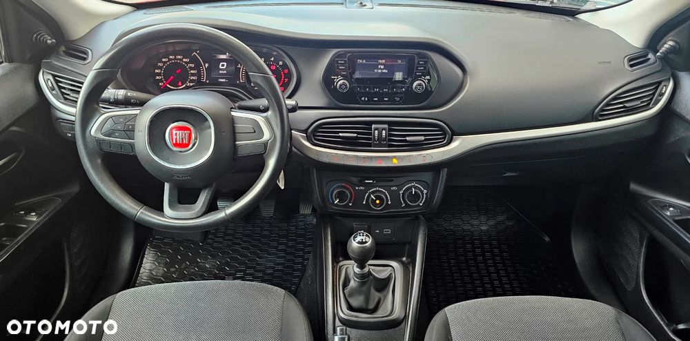 Fiat Tipo 1.4 16v - 10