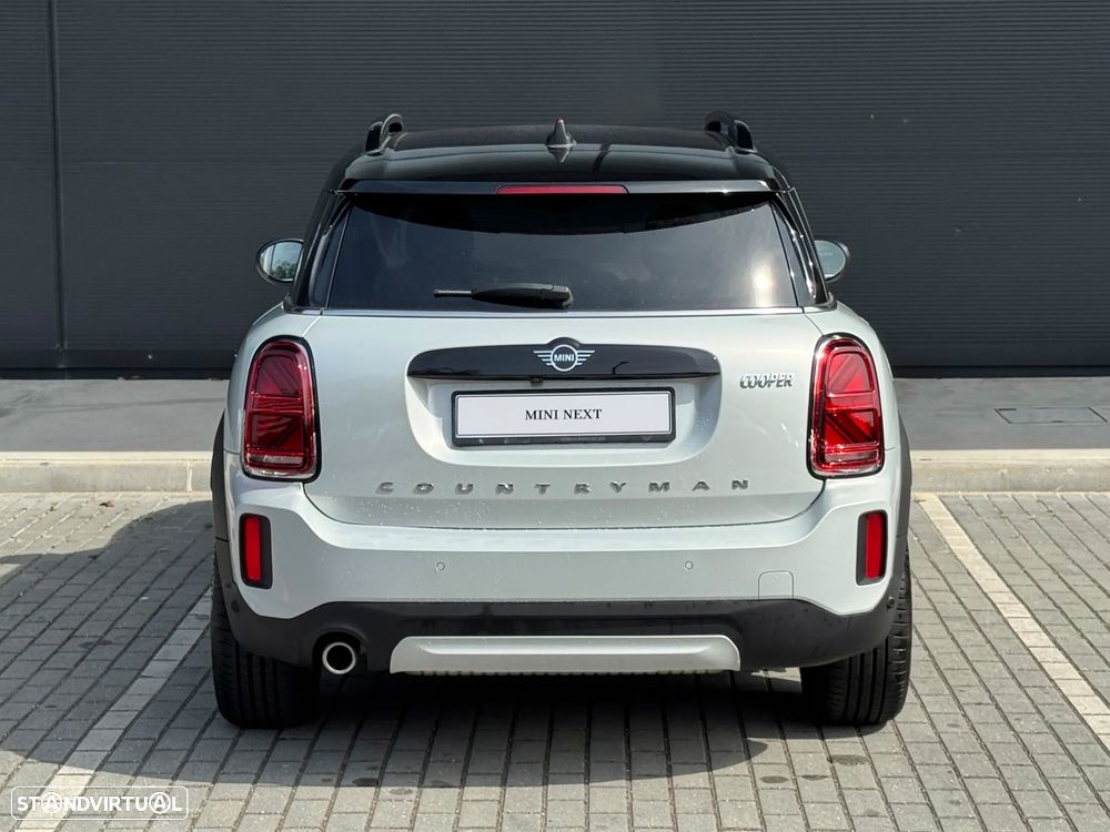 MINI Countryman Cooper ALL4 Classic Auto - 6