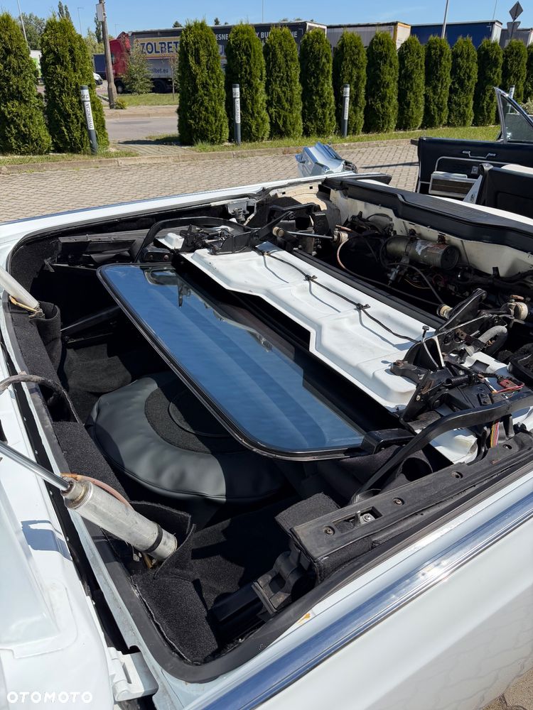 Lincoln Continental - 10