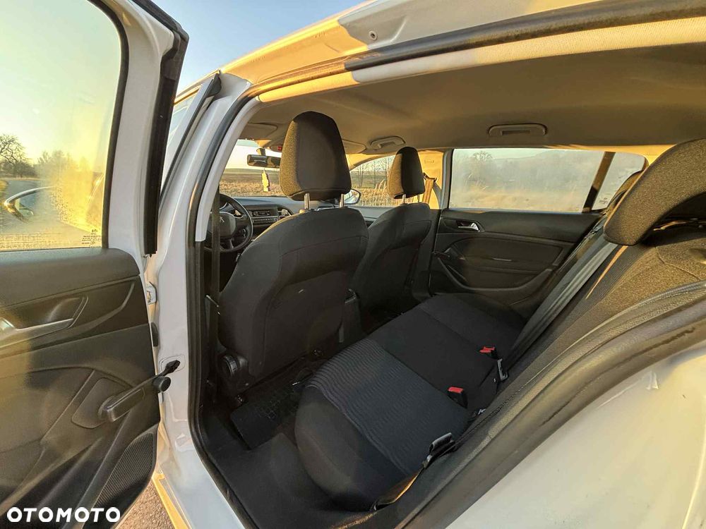 Peugeot 308 1.2 PureTech Access EU6 - 13