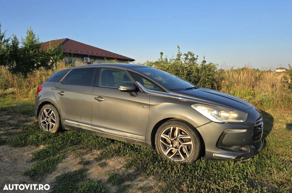 Citroën DS5 Hybrid4 Aut. - 1