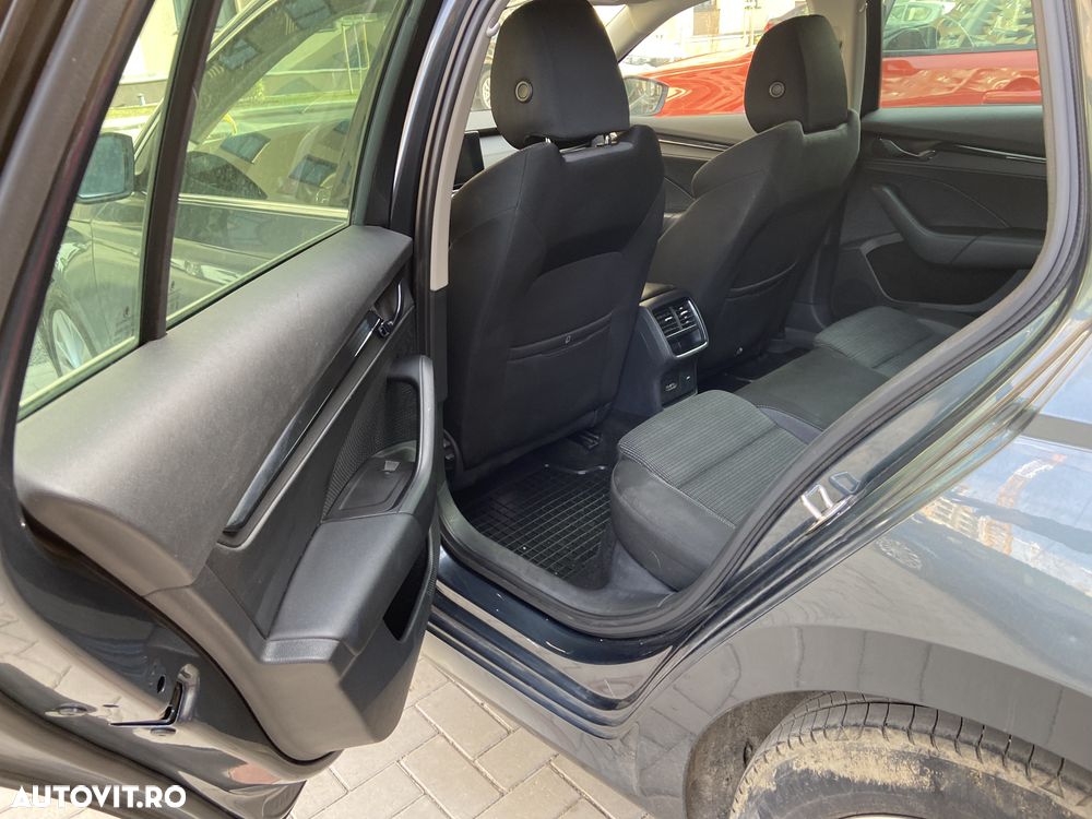 Skoda Octavia 1.0 TSI Clever - 17