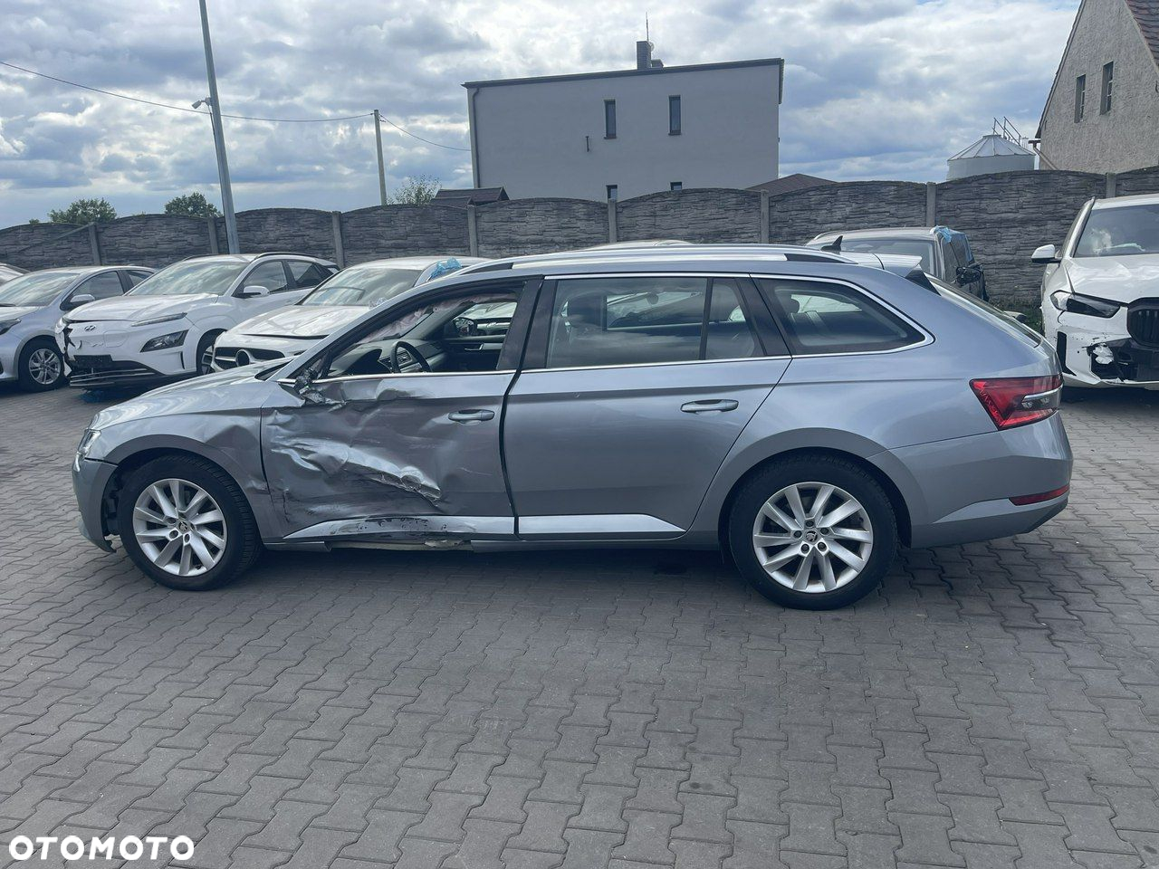 Skoda Superb Combi 2.0 TSI DSG Ambition - 3