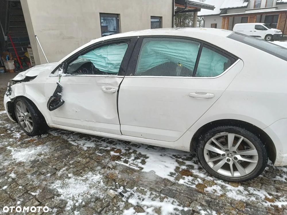 Skoda Octavia 2.0 TDI Style DSG - 7