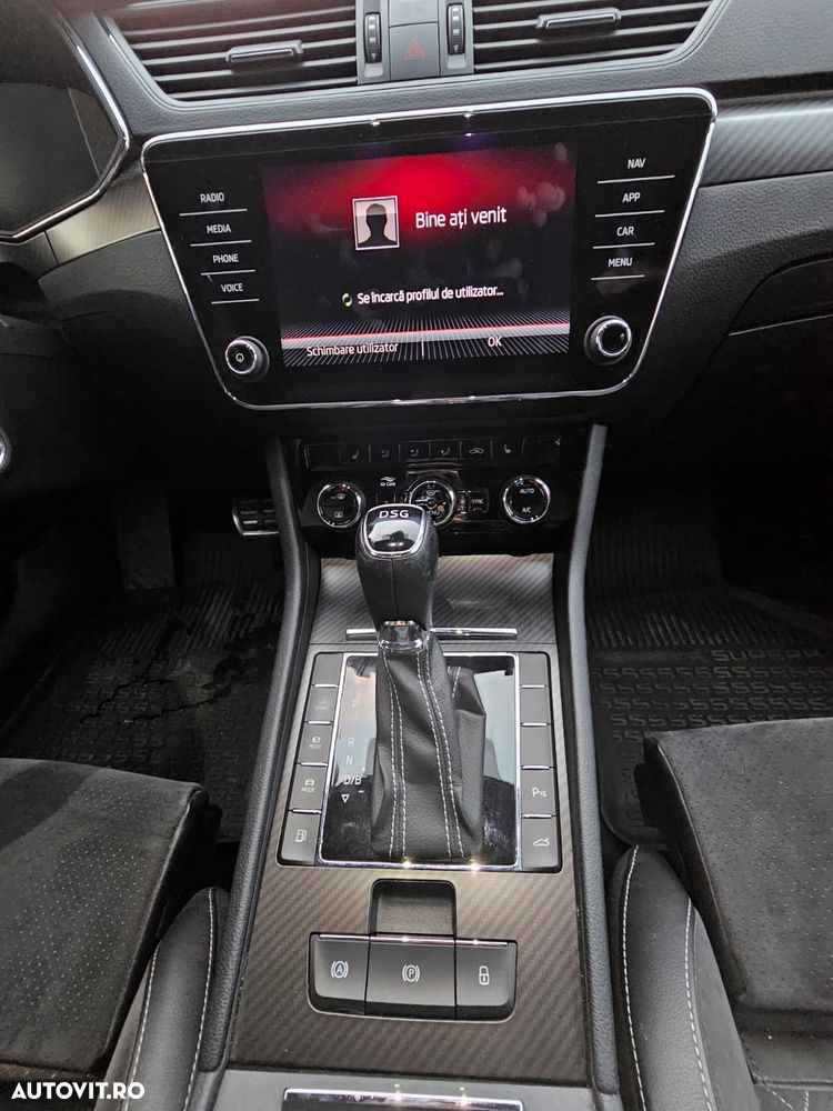 Skoda Superb 1.4 TSI iV DSG Sportline - 12