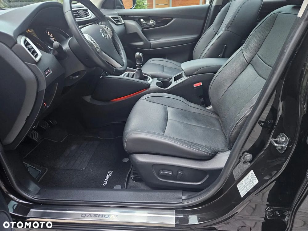 Nissan Qashqai 1.6 DIG-T TEKNA+ - 21