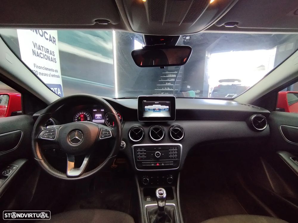 Mercedes-Benz A 160 d - 13