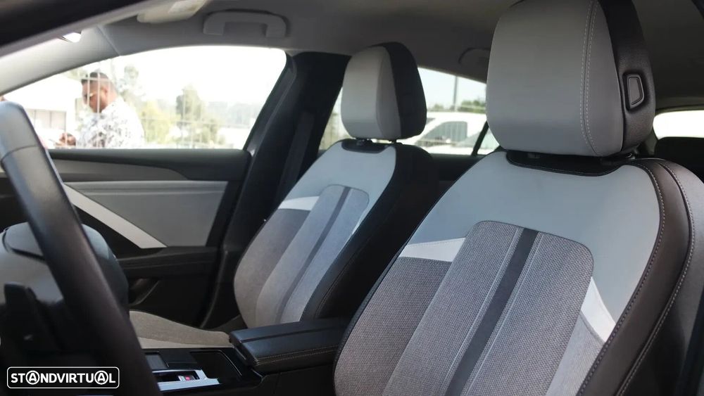 Opel Astra 1.5 D Elegance Aut. - 15