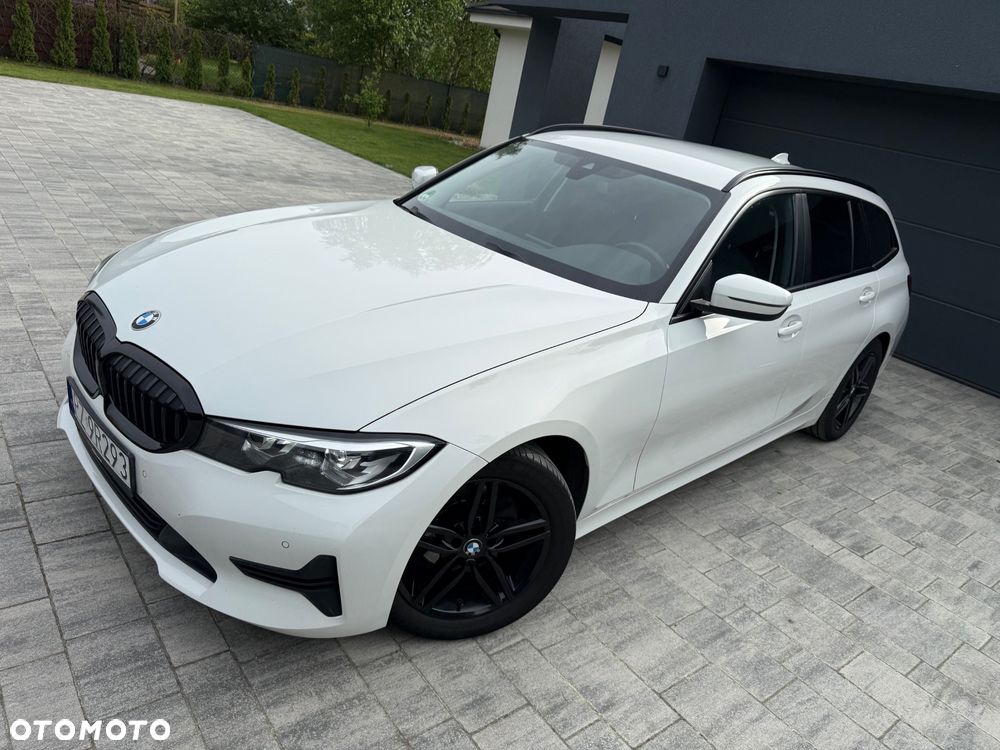 BMW Seria 3 320i GPF Advantage sport - 24