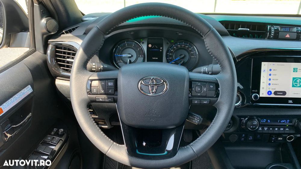 Toyota Hilux 2.8D 204CP 4x4 Double Cab AT MHEV Invincible Color Edition (3E5) - 18