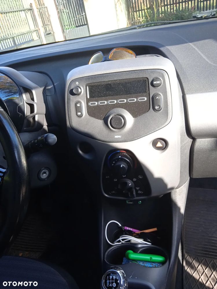 Toyota Aygo 1.0 VVT-i Color Edition - 8