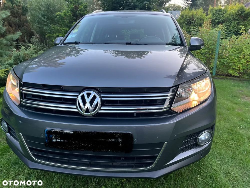 Volkswagen Tiguan 2.0 TDI DPF 4Motion BlueMotion Technology DSG Lounge Sport & Style - 29