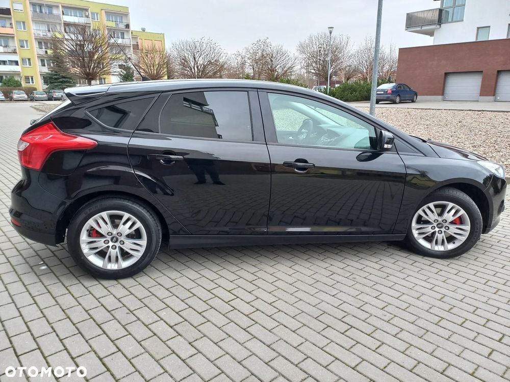 Ford Focus 1.6 TI-VCT Champions Edition - 9