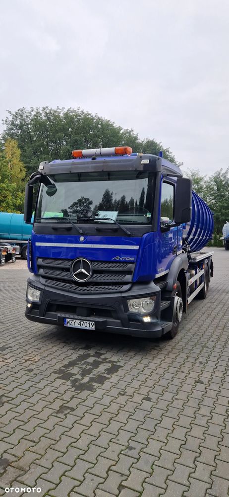 Mercedes-Benz ANTOS - 9