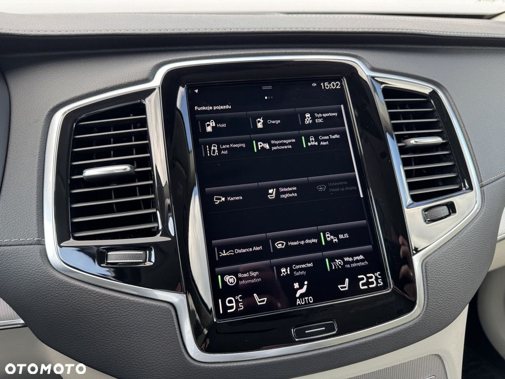 Volvo XC 90 - 20
