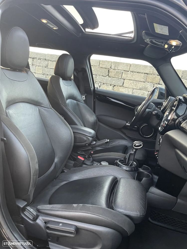 MINI 5 Portas Cooper SD Sport Aut. - 11