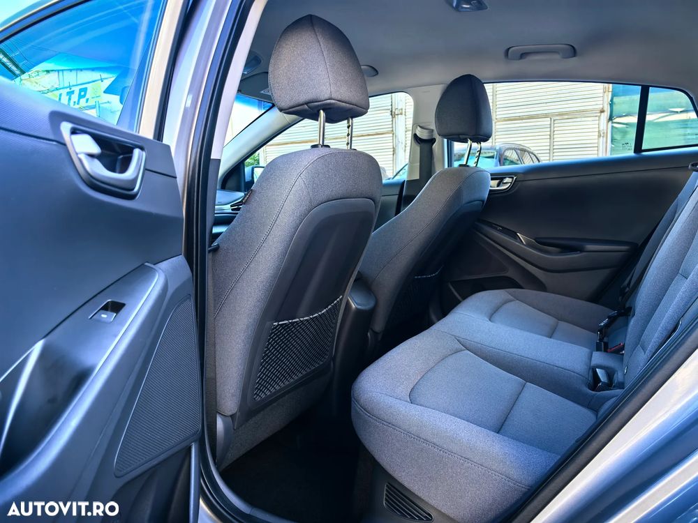 Hyundai IONIQ Plug-In 141CP Exclusive - 14