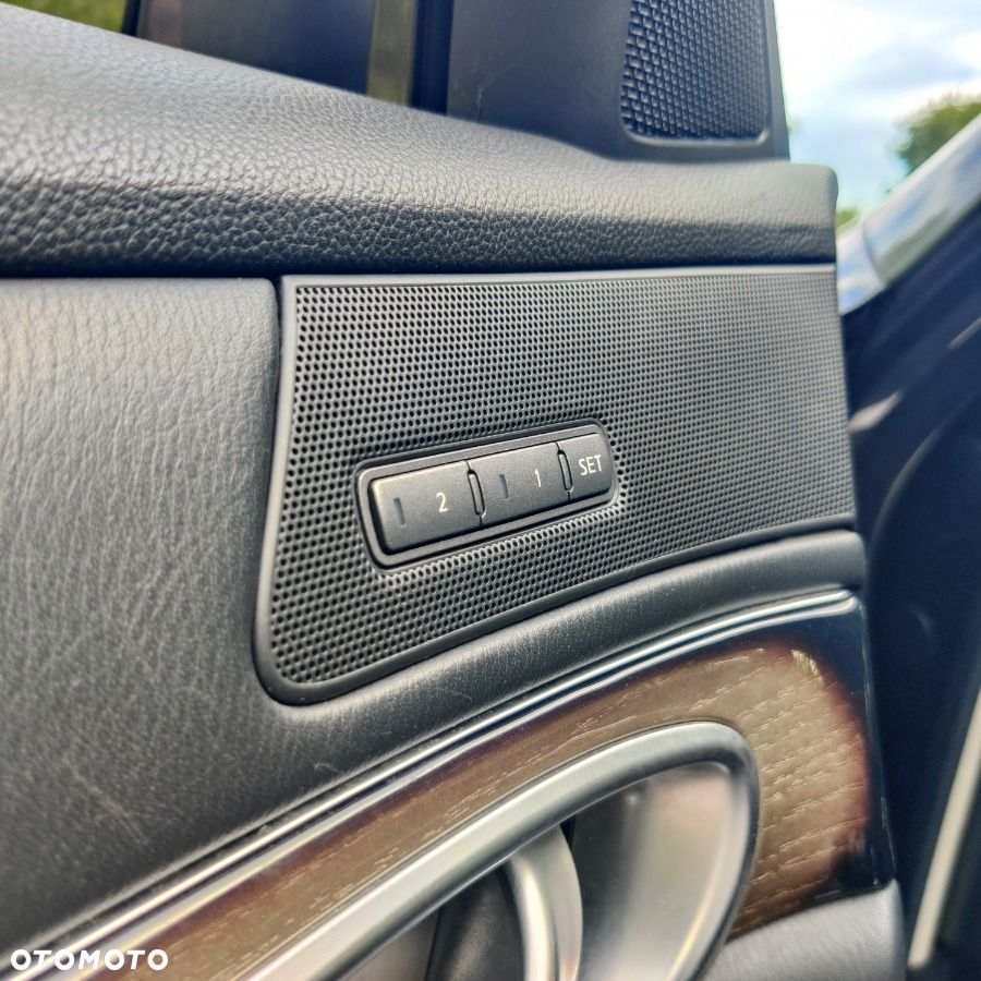 Infiniti M M35h Business Edition - 18