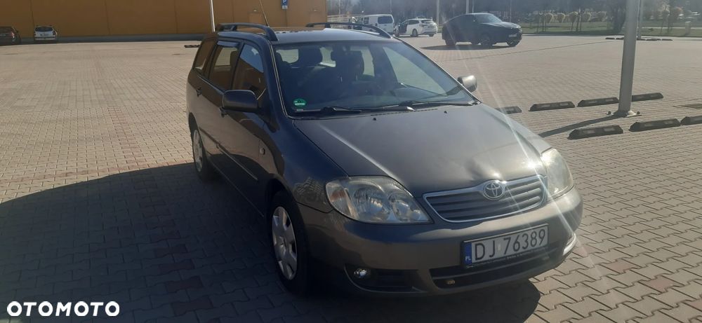 Toyota Corolla 1.4 D-4D Terra Polaris - 6