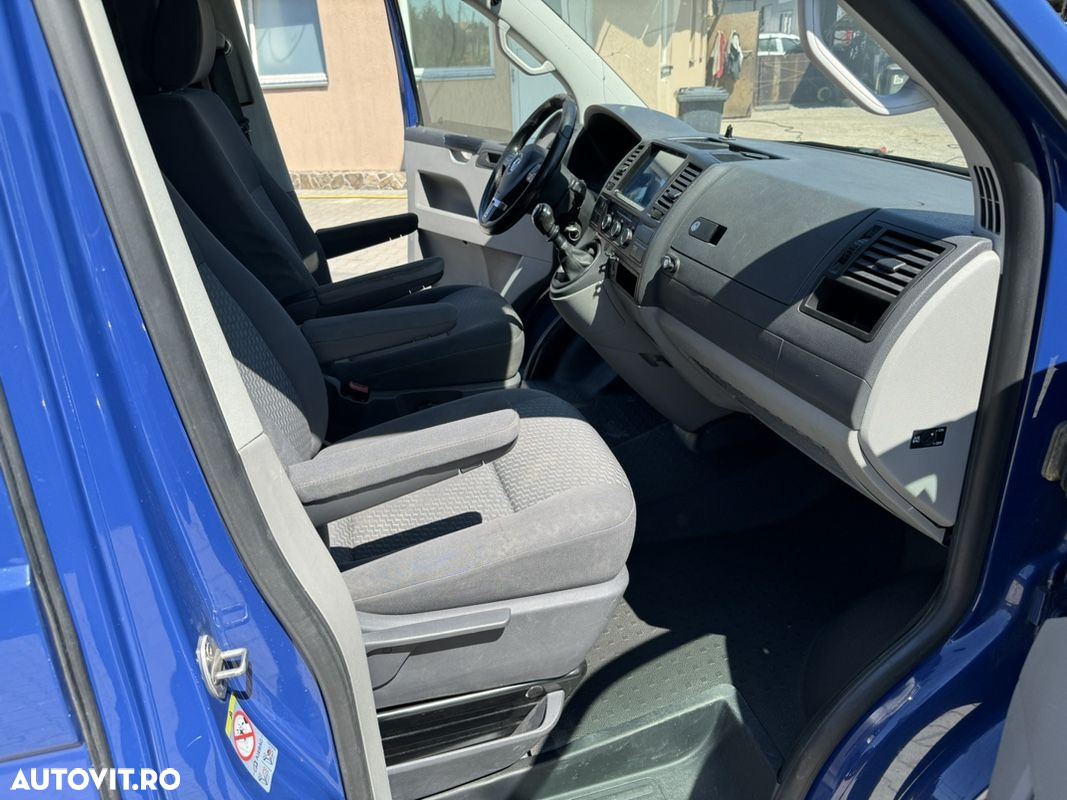 Volkswagen Transporter T5 - 17