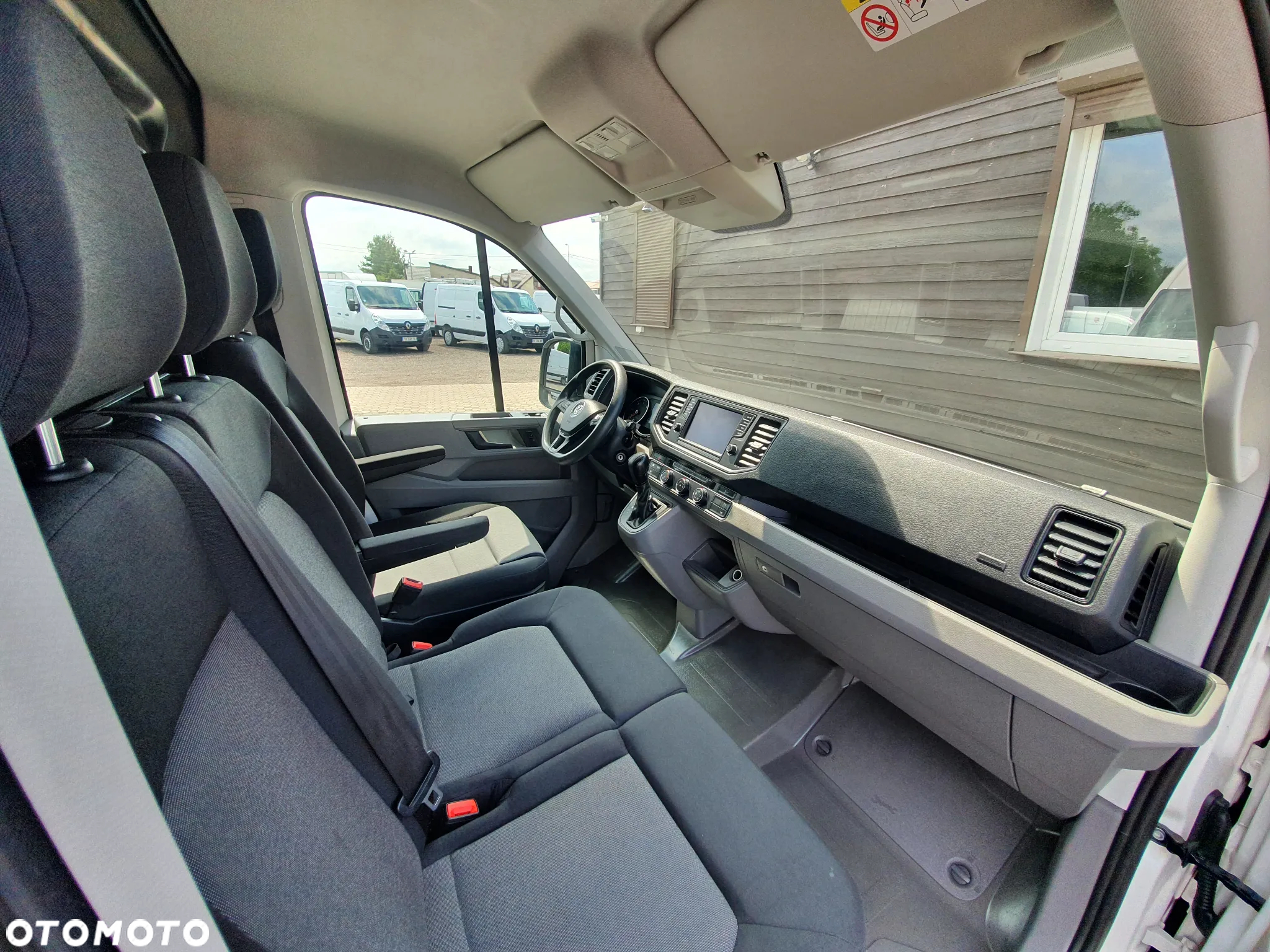 Volkswagen CRAFTER - 14