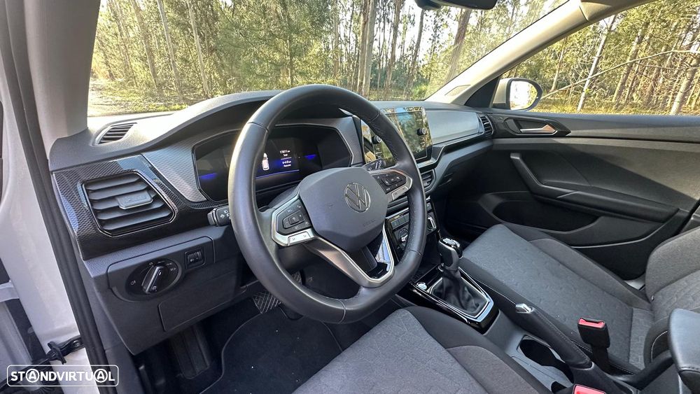 VW T-Cross 1.0 TSI Urban DSG - 9