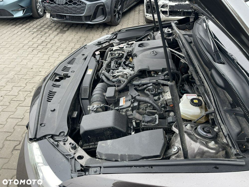 Toyota Camry 2.5 Hybrid Comfort CVT - 14