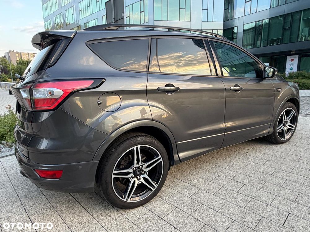 Ford Kuga 1.5 EcoBoost FWD ST-Line - 20