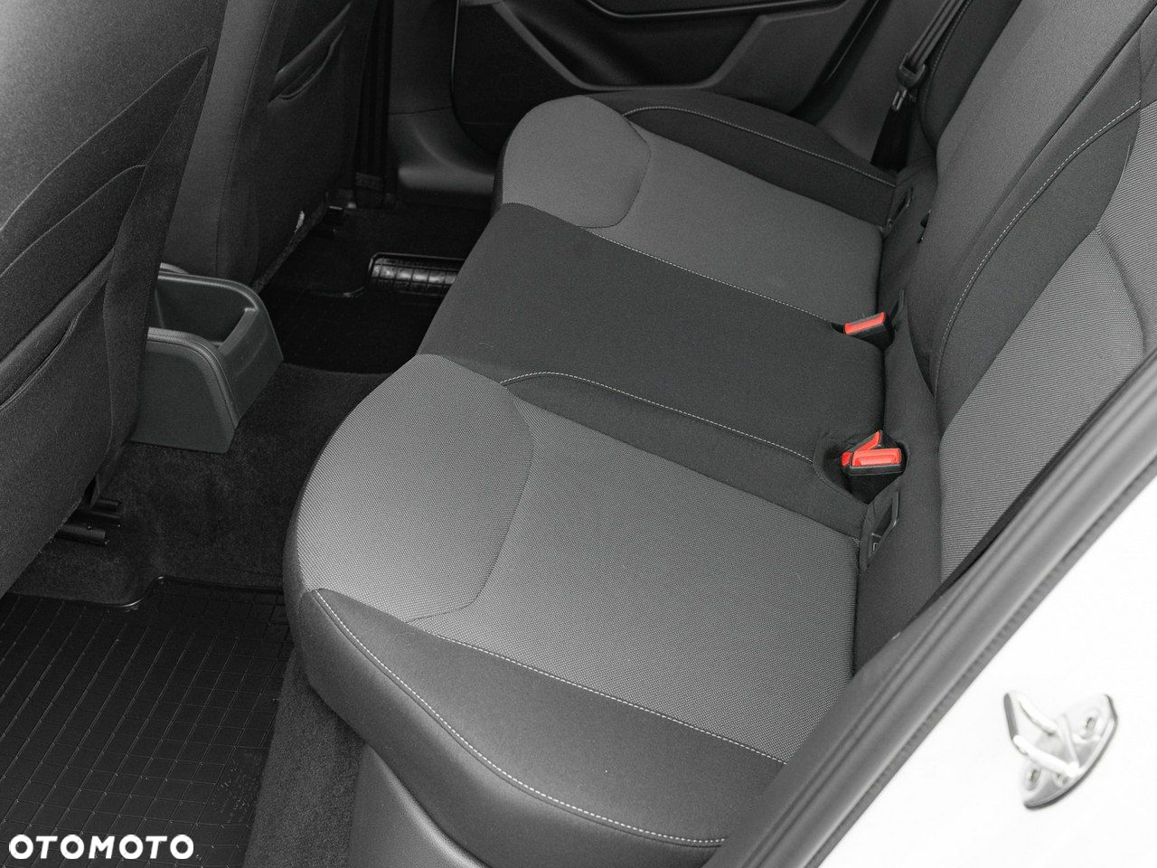 Skoda Fabia 1.0 Ambition - 22