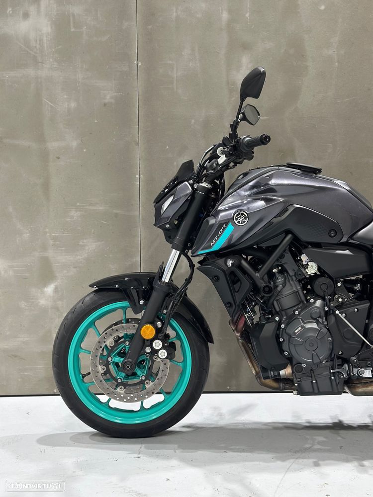 Yamaha MT-07 - 12