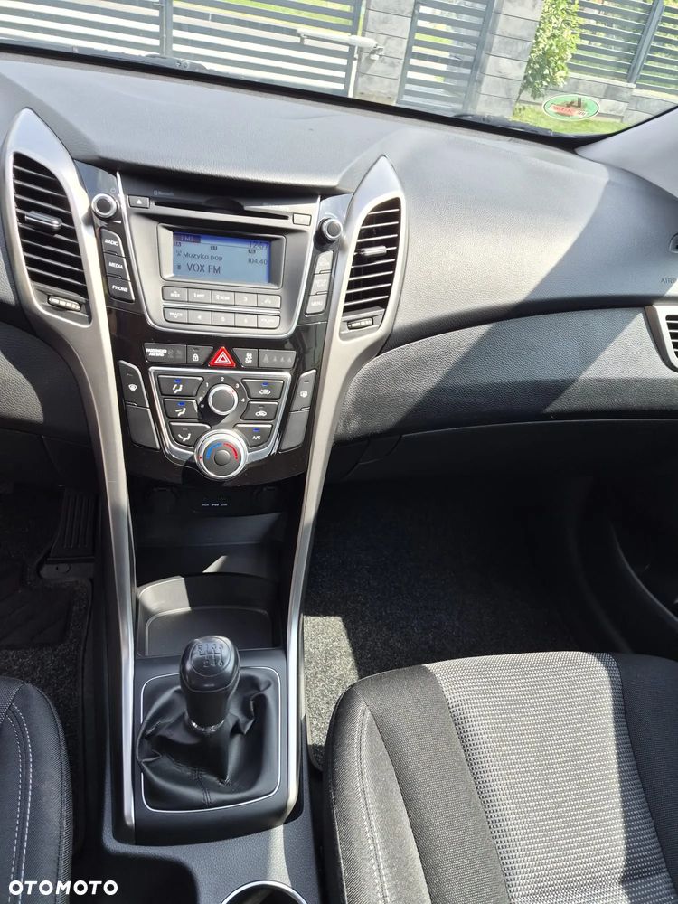 Hyundai i30 1.6 CRDI Trend - 29