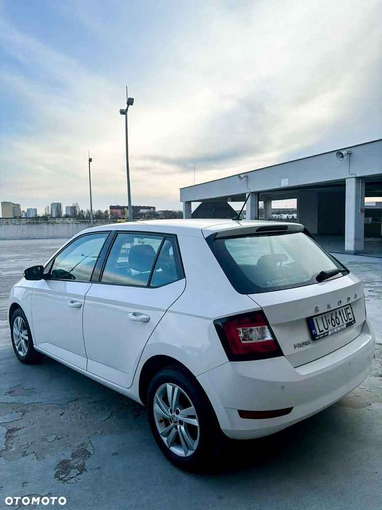 Skoda Fabia 1.0 Ambition - 23